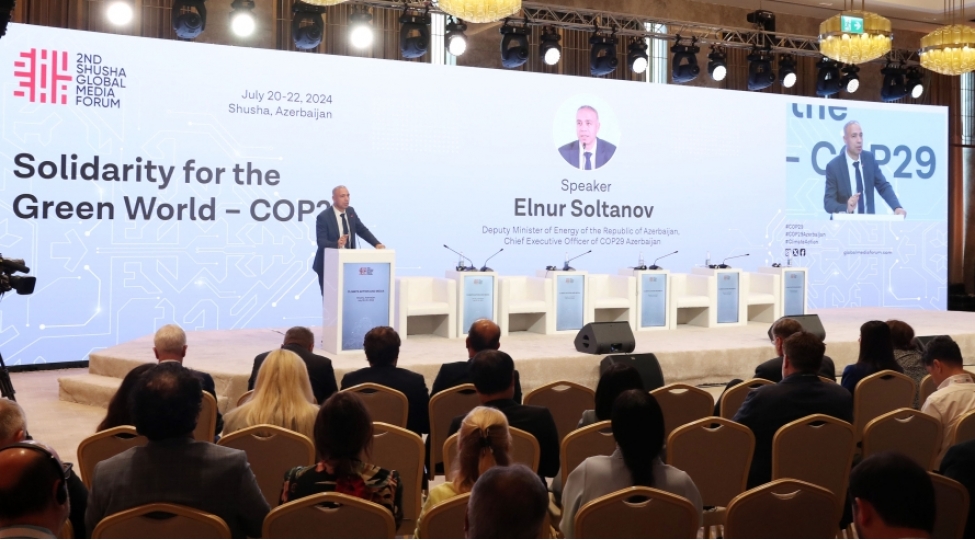 shusha-forumunda-yashil-dunya-namine-hemreylik-cop29-adli-teqdimat-kechirilib