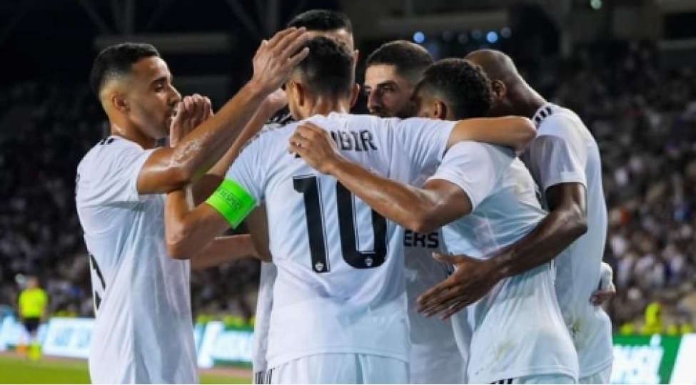 qarabag-parlaq-qelebe-ile-novbeti-merheleye-yukseldi