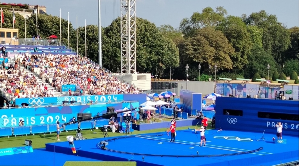 paris-2024-azerbaycanin-kamandan-oxatani-novbeti-merheleye-yukselib