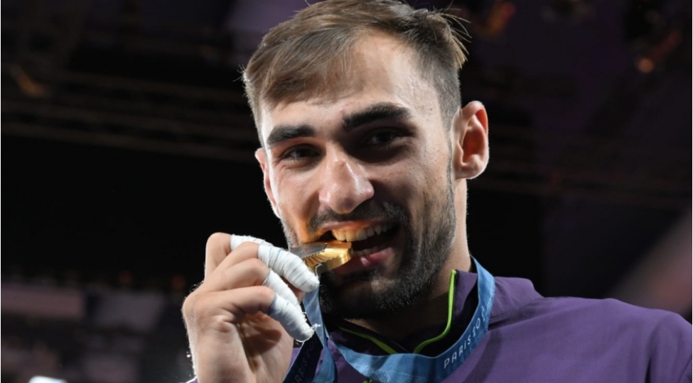 olimpiya-chempionu-olan-cudochumuz-mukafatlandirilib-foto