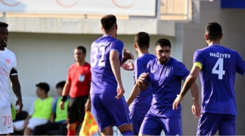 azerbaycan-premyer-liqasi-xxi-esrde-uchuncu-mehsuldarliq-qeyde-alinib