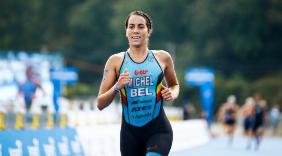 belchikali-triatlonchu-senadaki-yarishdan-sonra-infeksiyaya-yoluxub-xestexanaya-yerleshdirilib