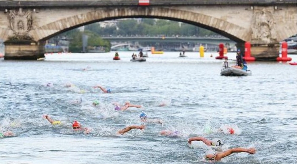 paris-olimpiadasinda-achiq-suda-uzguchuluk-meshqleri-legv-edilib