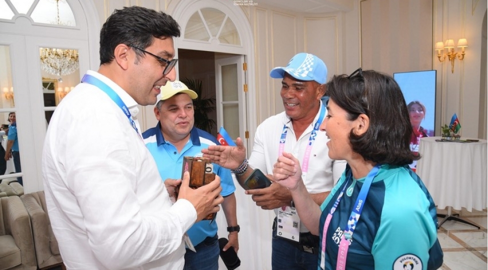 azerbaycan-olimpiya-evinde-beynelxalq-qurumlarin-numayendeleleri-ile-gorushler-kechirilib