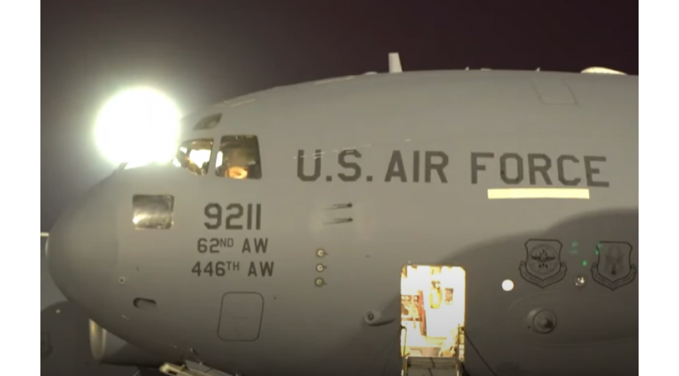 absh-den-irevana-geden-herbi-teyyarelerin-goruntuleri-video