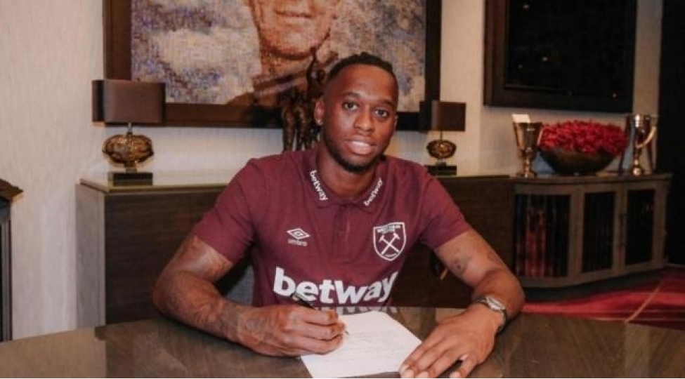 vest-hem-manchester-yunaytedin-futbolchusunu-transfer-etdi