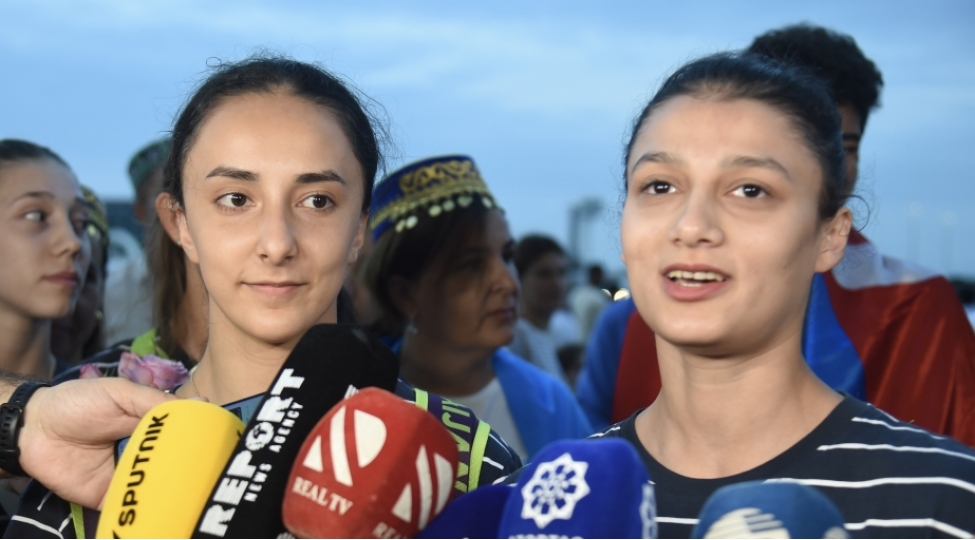 azerbaycan-gimnastika-komandasinin-uzvu-sonadek-mubarize-apardiq