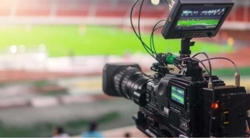 ludoqorets-qarabag-oyunu-bu-kanalda