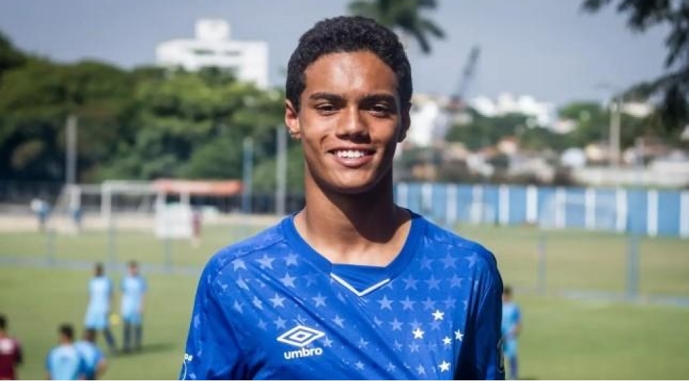 ronaldinyonun-oglunun-yeni-klubu