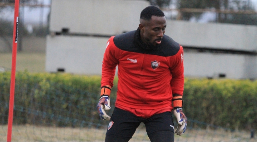 qebele-legioneri-ile-yollarini-ayirib