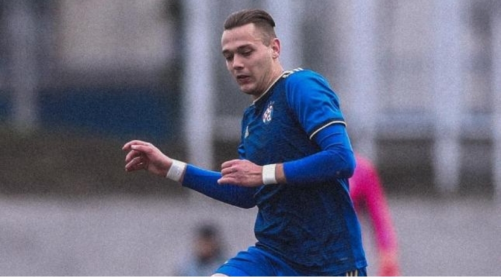 dinamonun-futbolchusu-ereb-klubuna-kechdi