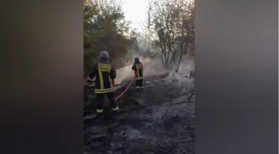 qubadlida-achiq-erazide-yangin-olub-video