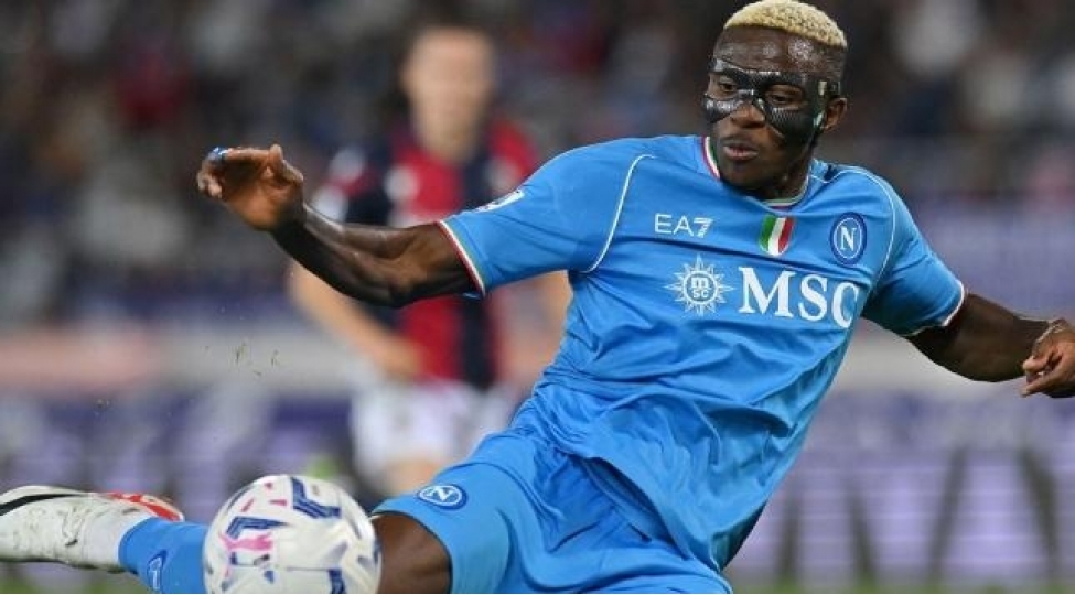 chelsi-osimhen-uchun-resmi-teklif-gonderdi