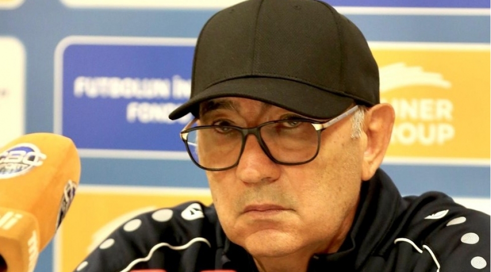 oyuna-pis-bashladiq-kurban-berdiyev