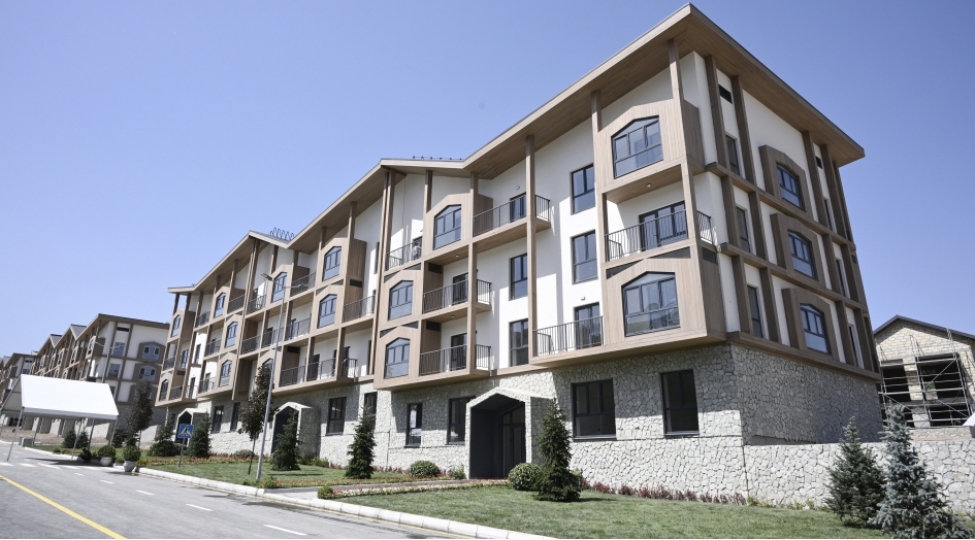 kelbecer-sheherinde-524-ailelik-yashayish-kompleksinin-tikintisi-ile-tanishliq