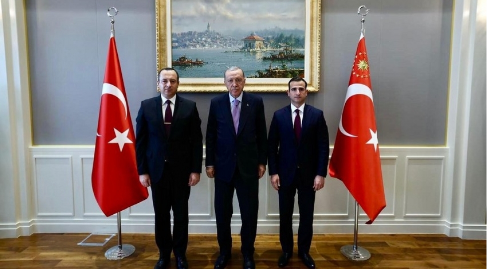 erdogan-azerbaycan-numayende-heyetini-qebul-edib