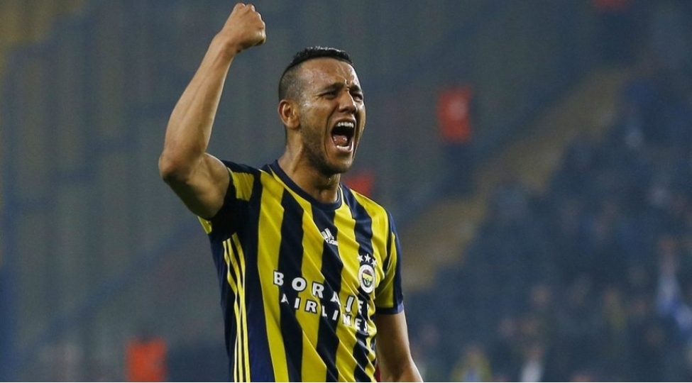 braziliya-millisinin-ve-fenerbagchanin-sabiq-futbolchusu-silahli-hucuma-meruz-qalib