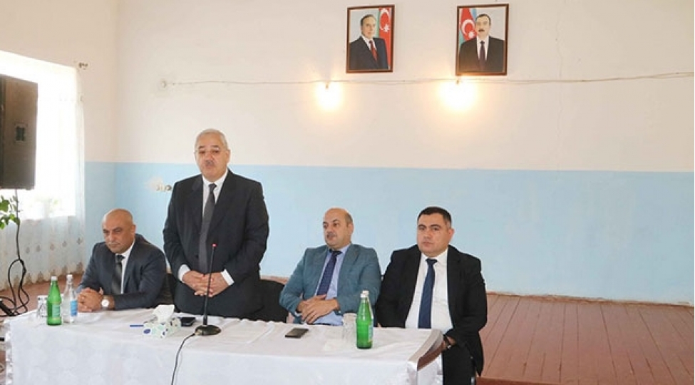 vaqif-hesenovun-novbeti-seyyar-qebul-gorushu-kechirilib-foto