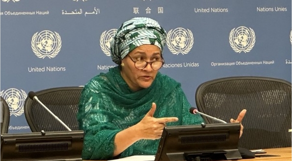 emine-mehemmed-gelen-hefte-azerbaycana-gelir