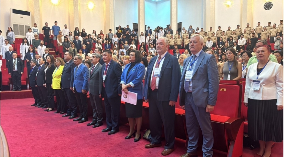 xi-avrasiya-ushaq-hekimlerinin-konqresi-kechirilib-foto