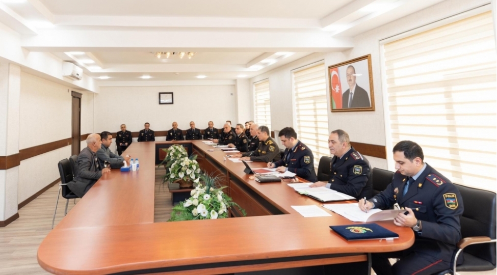 vilayet-eyvazov-gencede-vetendashlari-qebul-edib-video