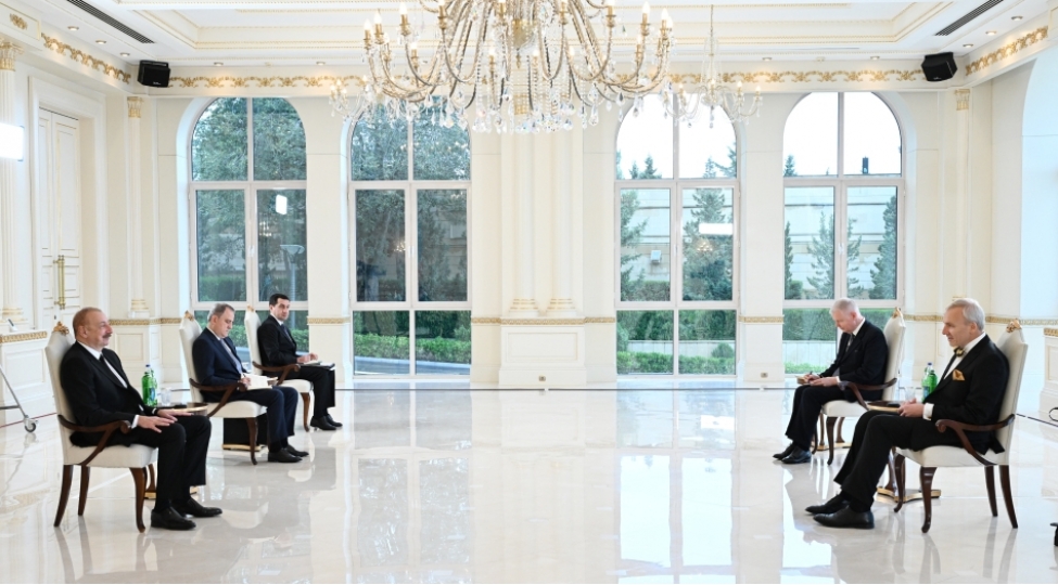 prezident-estoniyanin-yeni-sefirinin-etimadnamesini-qebul-edib