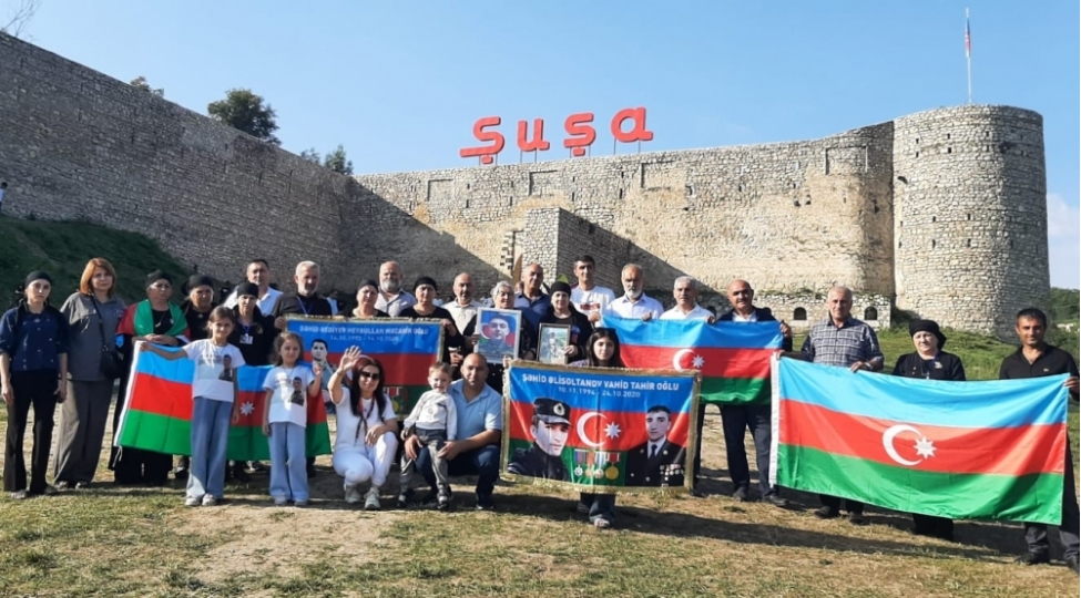 shehid-aileleri-ishgaldan-azad-olunan-rayonlara-sefer-edibler