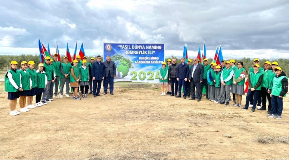 xezer-rayonunda-novbeti-agacekme-aksiyalari-kechirilib-foto