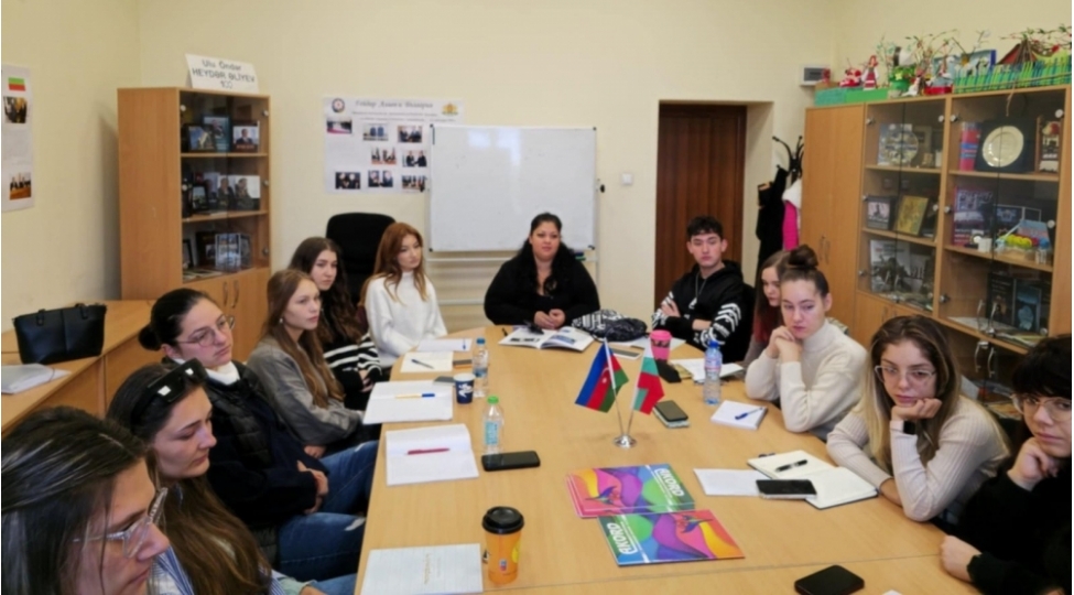 xaricde-azerbaycan-multikulturalizmi-fenninin-tedrisi-davam-edir-foto