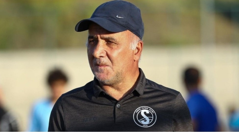 sebail-komandasinin-bash-meshqchisi-istefa-verib