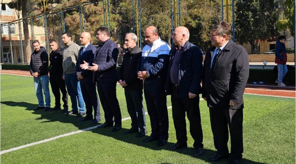 amea-zefer-gunune-hesr-edilmish-futbol-turnirinde-temsil-olunur