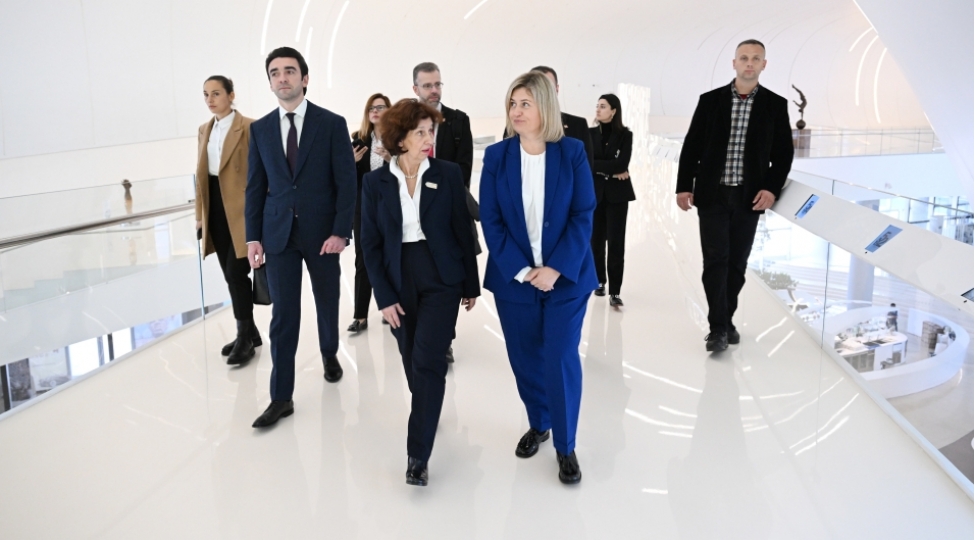 shimali-makedoniyanin-prezidenti-heyder-eliyev-merkezinde-olub