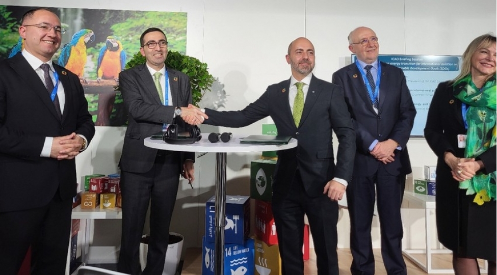 dovlet-mulki-aviasiya-agentliyi-ve-icao-terefdashliq-senedi-imzalayib
