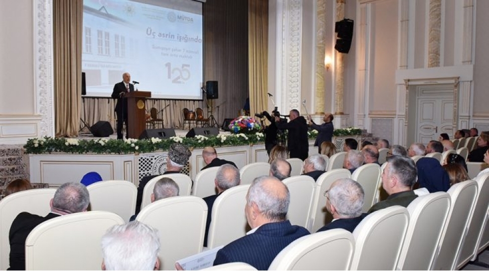 corat-mektebinin-125-illik-yubileyi-qeyd-olunub-foto