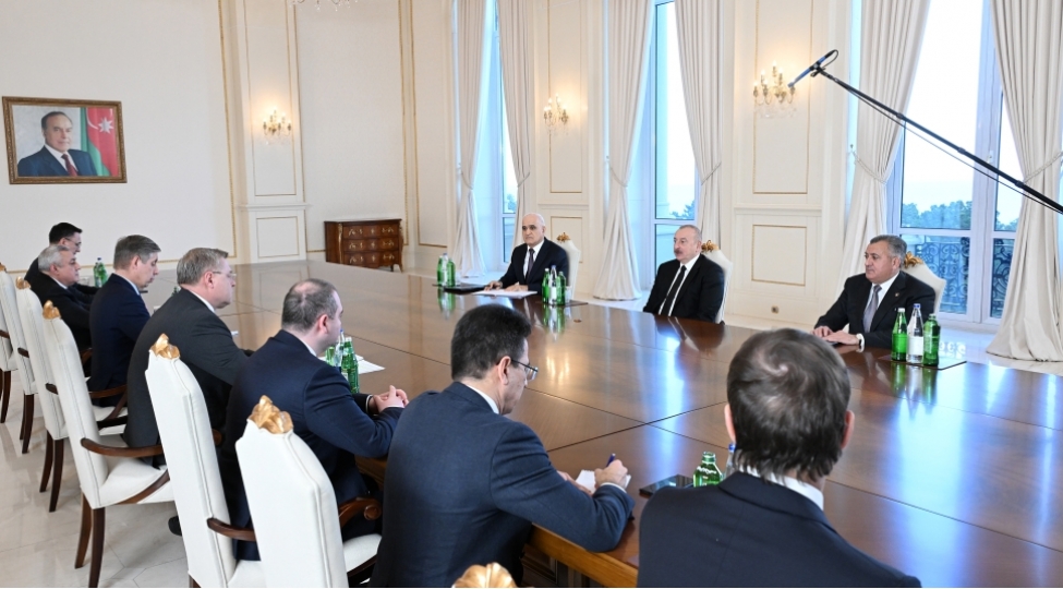 azerbaycan-prezidenti-ilham-eliyev-rusiyanin-heshterxan-vilayetinin-qubernatorunu-qebul-edib-yenilenib