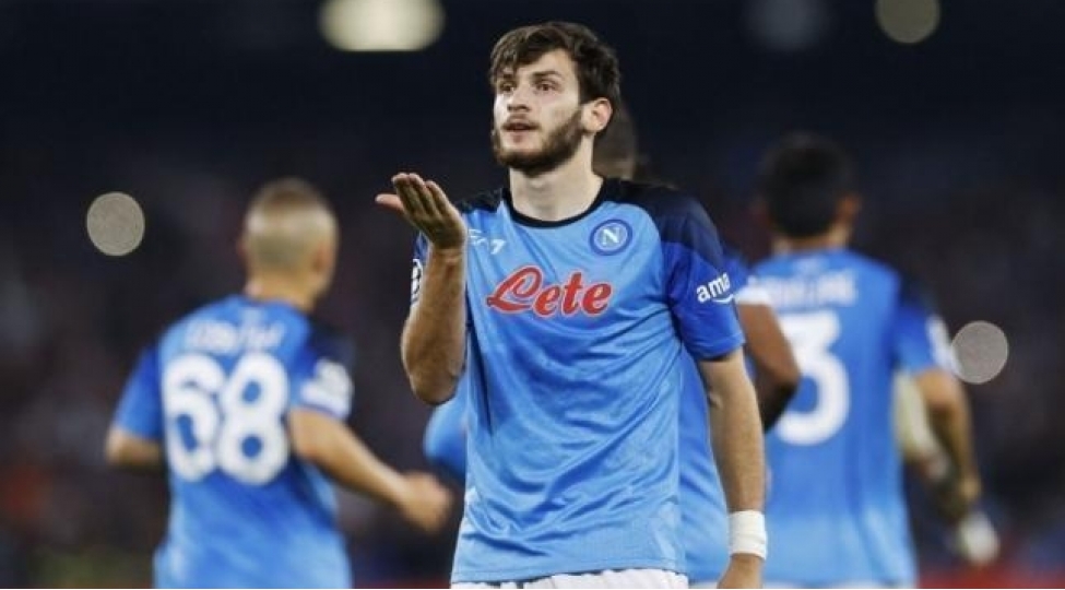 napoli-kvaratsxeliya-ile-raziliga-geldi