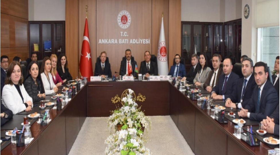 hakimliye-namizedler-turkiyede-telimde-ishtirak-edibler