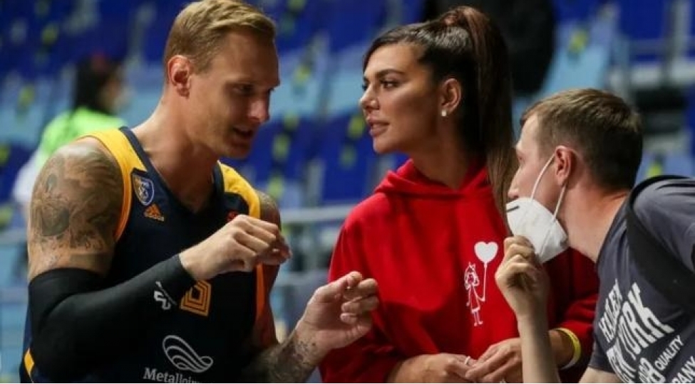 latviyali-basketbolchu-intihar-etdi