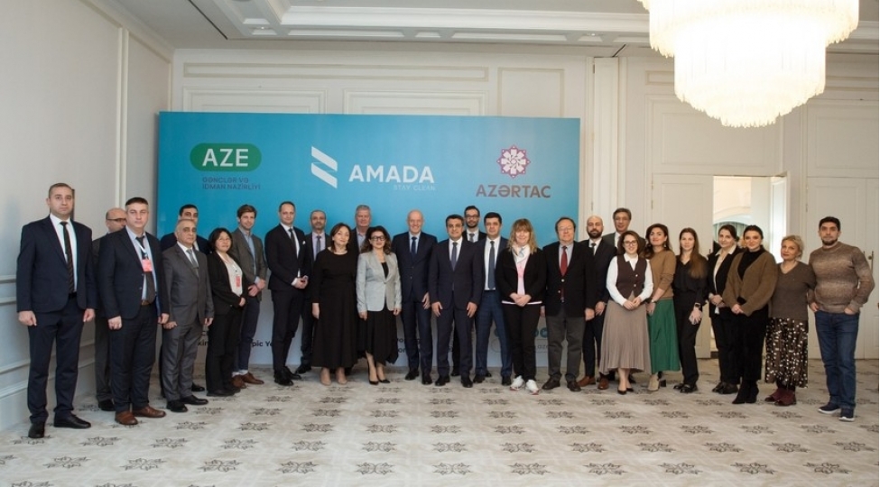 amada-nin-teshkilatchiligi-ile-deyirmi-masa-kechirilib-2