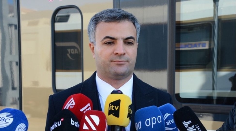 ady-baki-balaken-istiqametinde-vaqonlar-restavrasiya-edilib