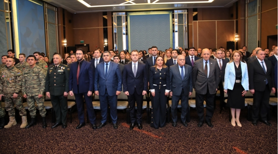 olkemize-qarshi-aparilan-ideoloji-texribatlarla-mubarize-her-birimizin-vezifesidir-foto