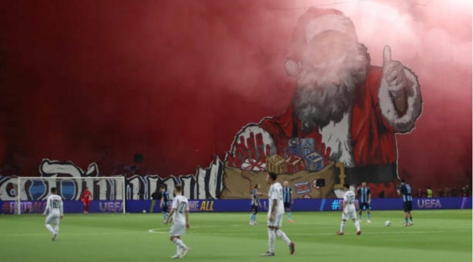 konfrans-liqasi-pirotexnikivasitelerden-istifade-eden-azarkeshler-oyunu-20-deqiqe-lengidibler