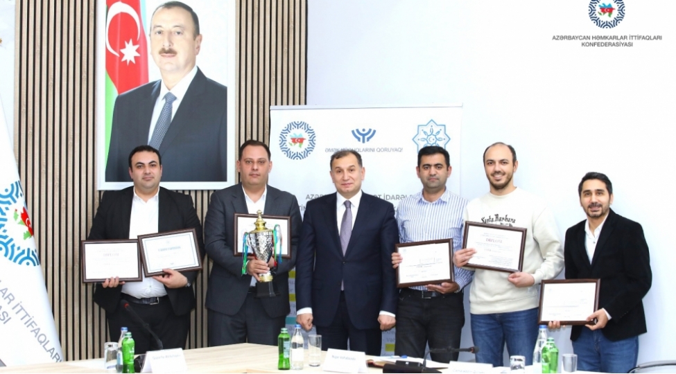 ne-harada-ne-zaman-intellektual-oyunun-qalibleri-mukafatlandirilib-foto