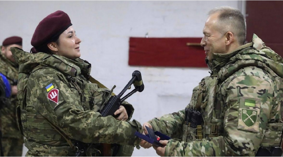 ukrayna-sq-nin-bash-komandani-kursk-istiqametine-sefer-edib
