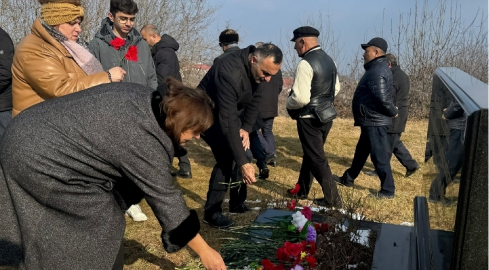 dashalti-emeliyyatinda-ve-shusha-semasinda-vurulan-helikopterde-shehid-olanlarin-xatiresi-anilib