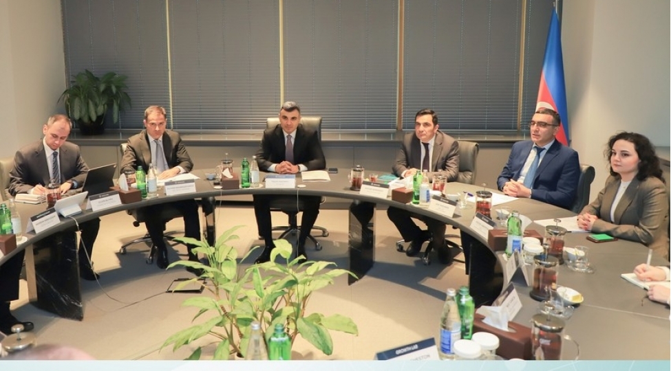 amb-harvard-universiteti-ile-reqemsal-maliyye-xidmetleri-uzre-gorulen-ishlerimuzakire-edib