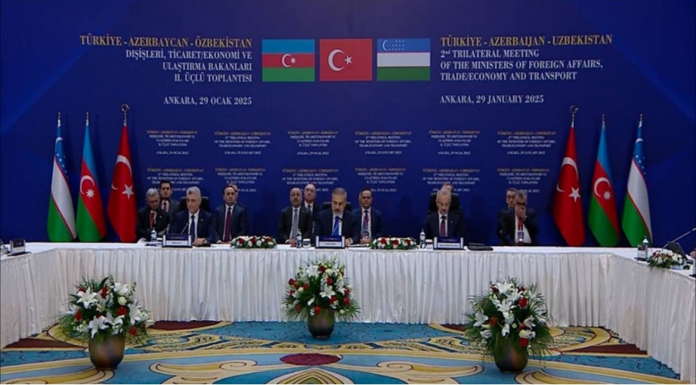 ankarada-turkiye-azerbaycan-ve-ozbekistan-arasinda-ii-uchterefli-gorush-kechirilir-yenilenib