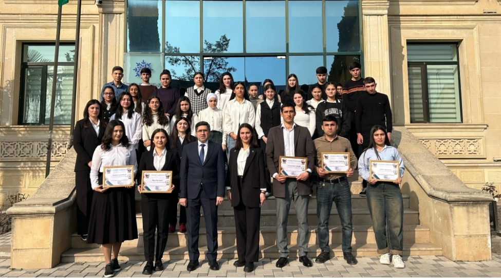 kurdemirde-bir-qrup-genc-teltif-edilib-foto