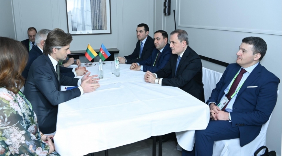 azerbaycanla-litva-arasinda-regional-ve-beynelxalq-tehlukesizlik-etrafinda-fikir-mubadilesi-aparilib