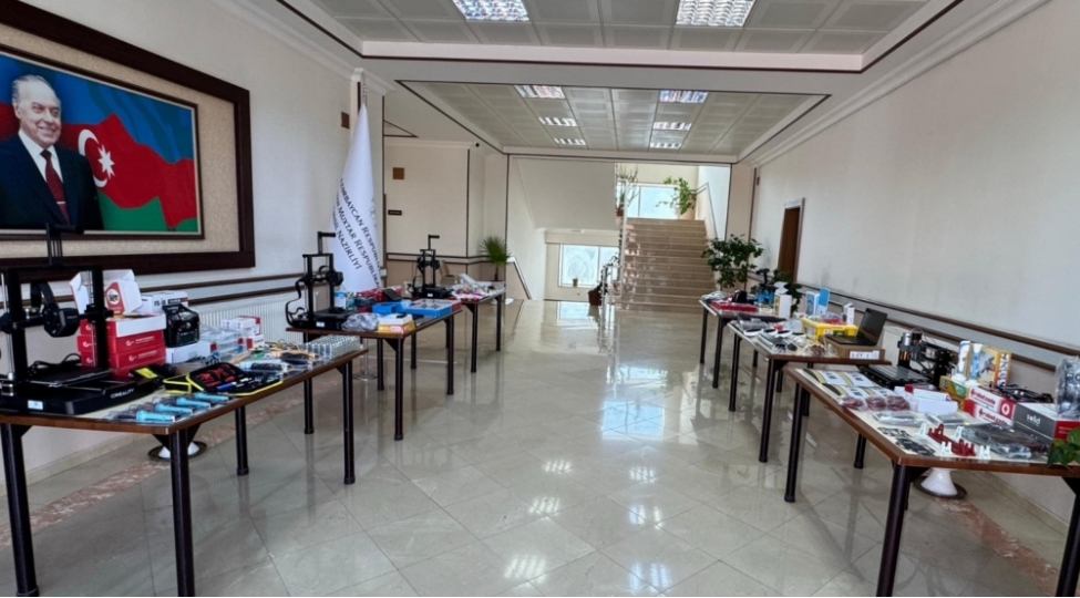 umumtehsil-muessiselerindeki-steam-otaqlarina-yeni-avadanliqlar-verilib